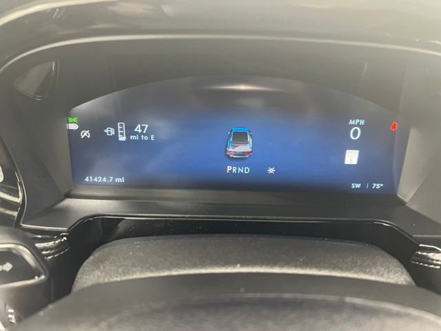 Used 2023 Infinite Black Metallic Lincoln Standard image 18