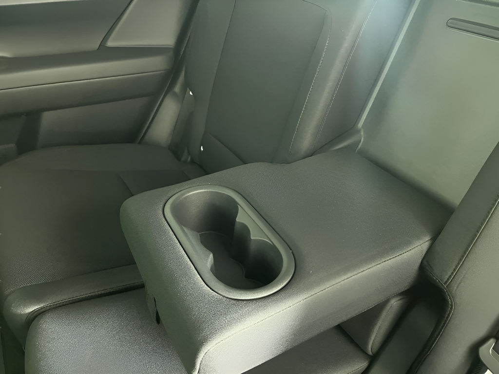 2026 Hyundai Santa Fe SE - Photo 22