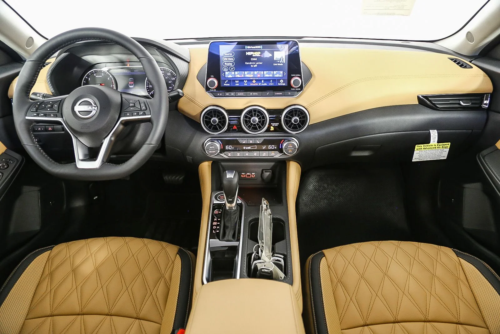 2025 Nissan Sentra SV - Photo 13