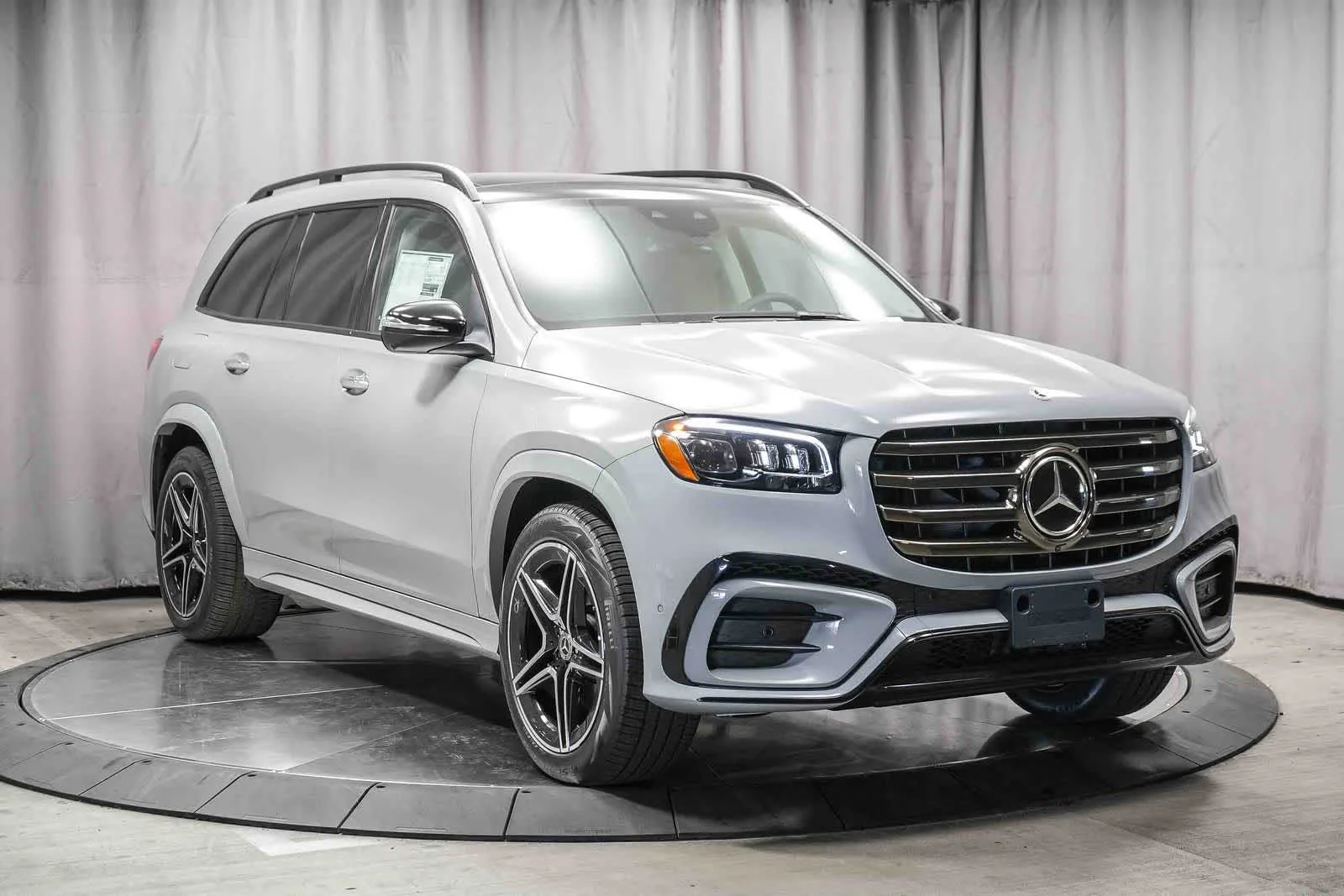 New 2026 MANUFAKTUR Alpine Grey Mercedes-Benz GLS 450 image 44
