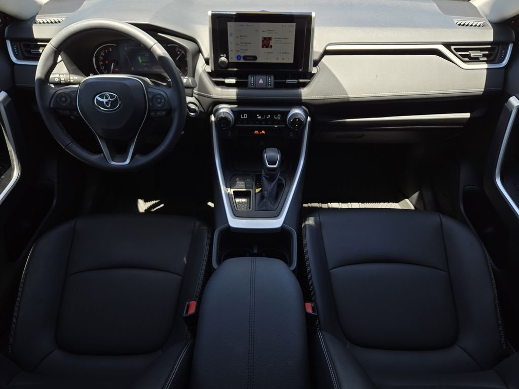 Used 2024 Red Toyota XLE Premium image 27
