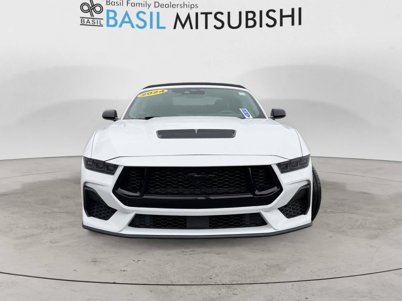 2024 Ford Mustang GT Premium - Photo 8