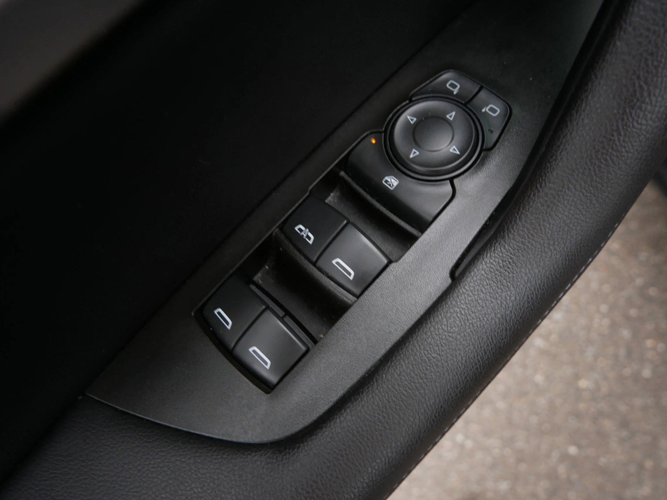 Used 2022 Black Chevrolet LT image 21