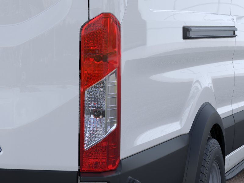 New 2026 Oxford White Ford Cargo Van image 21