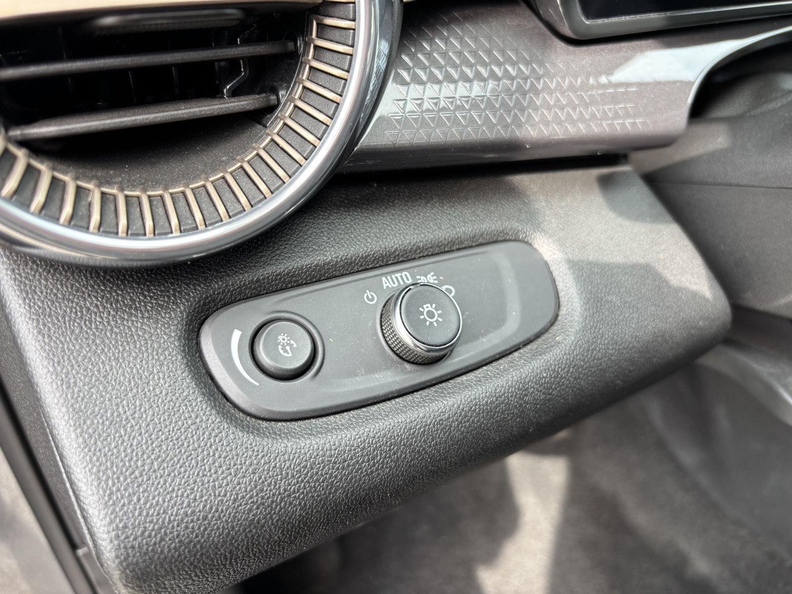 Used 2024 Sterling Gray Metallic Chevrolet ACTIV image 25