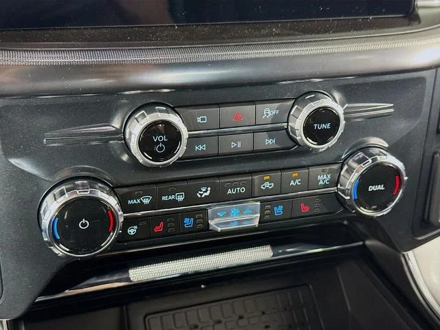New 2026 Star White Metallic Tri-Coat Ford Platinum® image 50