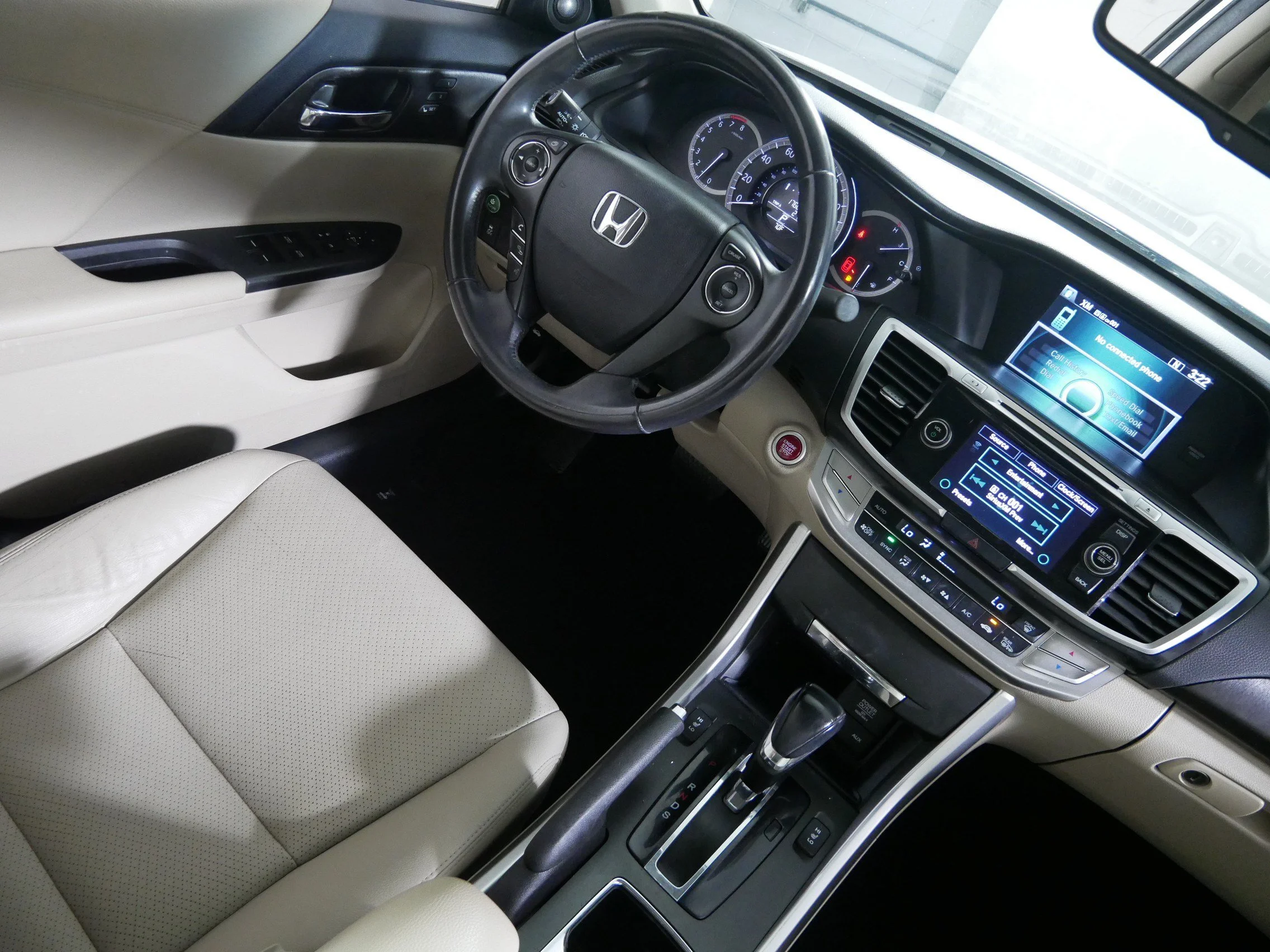 Used 2014 White Orchid Pearl Honda EX-L image 9