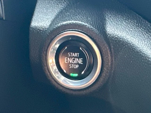 Used 2023 Gray Chevrolet RS image 29
