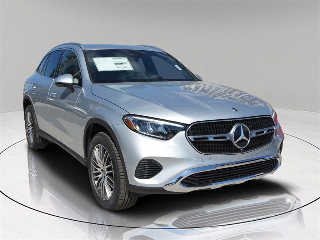 2026 Mercedes-Benz GLC