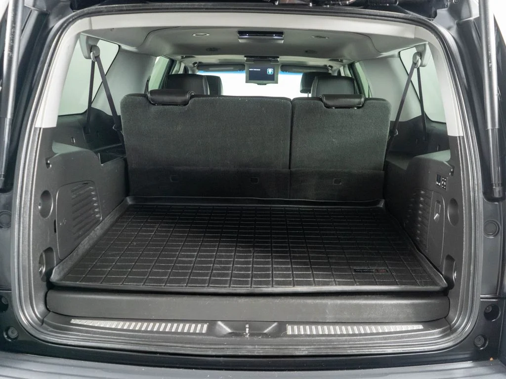 Used 2017 Black GMC Denali image 33