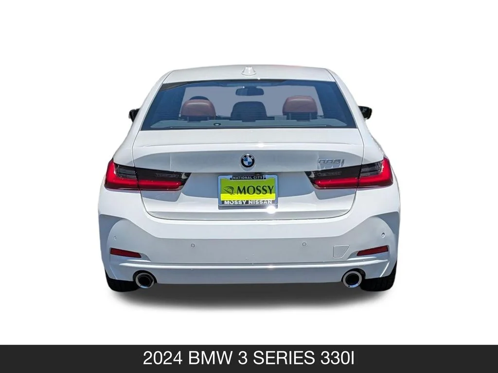 Used 2024 White BMW 330i image 9