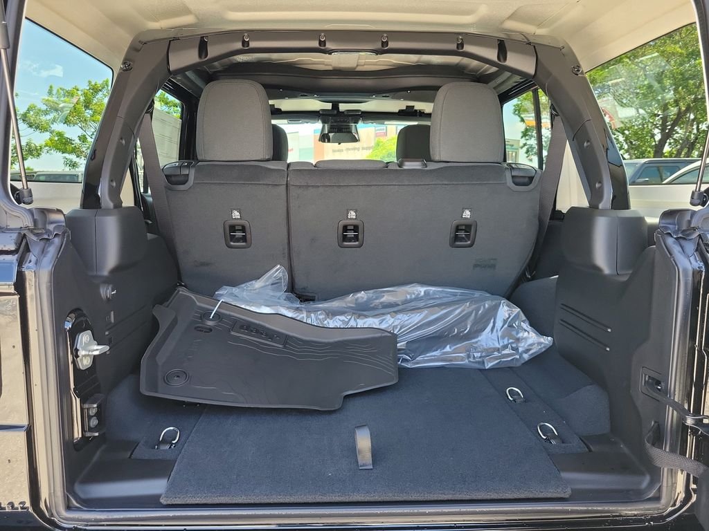 New 2026 Black Clear-Coat Exterior Paint Jeep Willys image 7