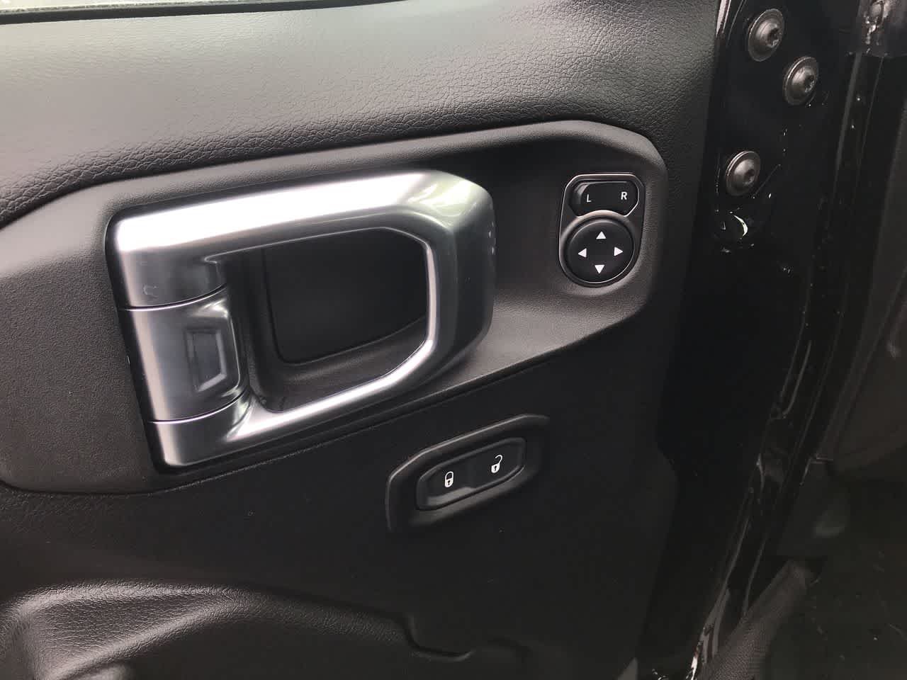 Used 2021 Black Clearcoat Jeep Rubicon image 11