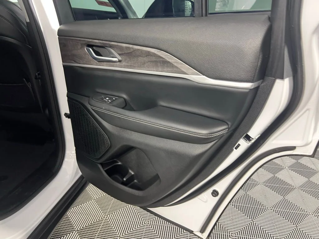 2023 Jeep Grand Cherokee Limited - Photo 26