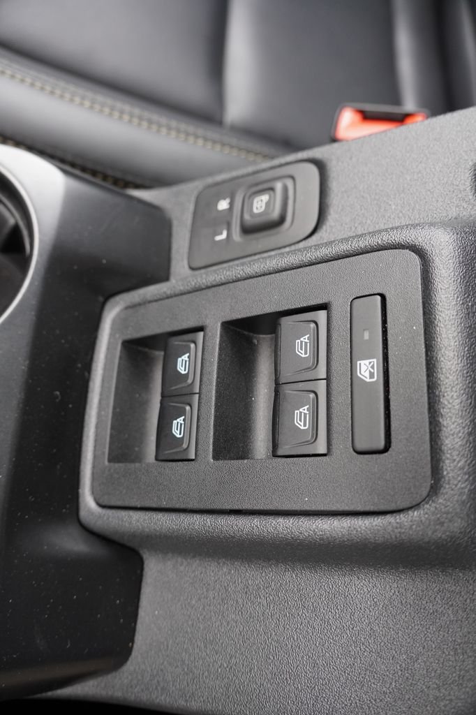 Used 2025 Gray Ford Badlands image 33