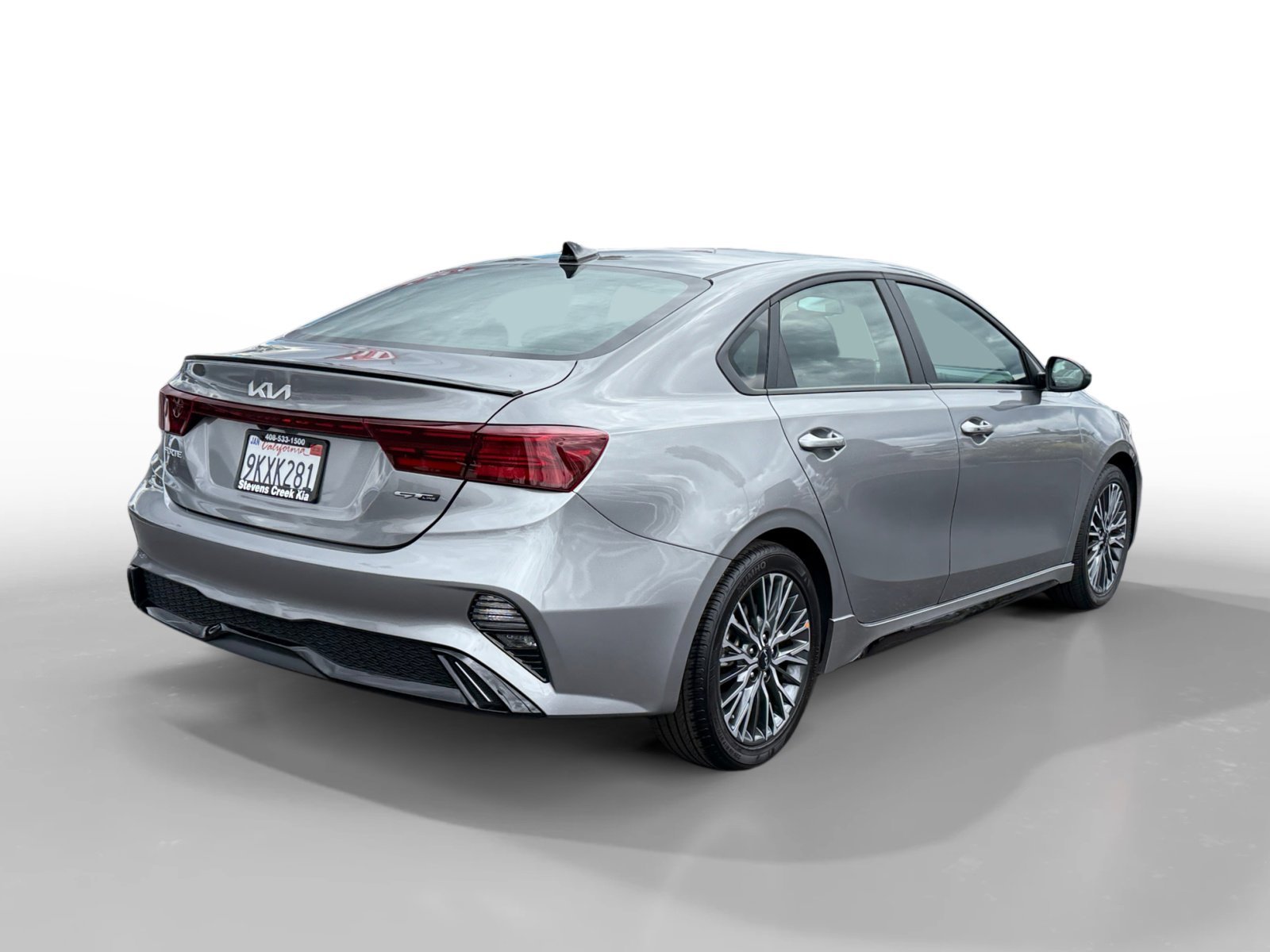 Used 2024 Steel Gray Kia GT-Line image 5