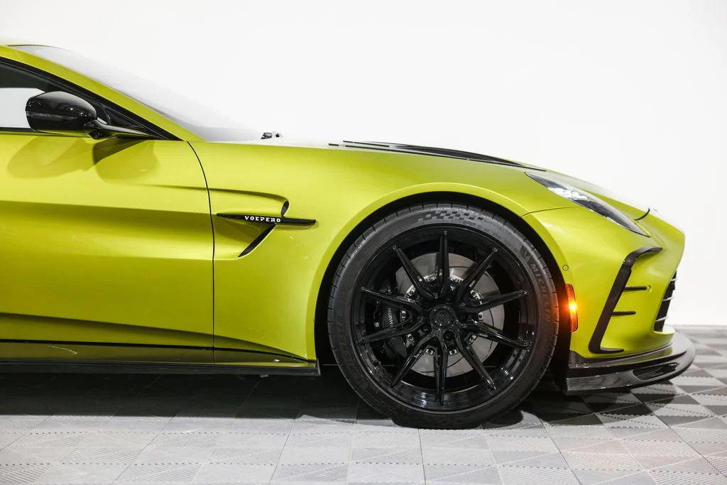 Used 2025 Yellow Aston Martin Base image 4