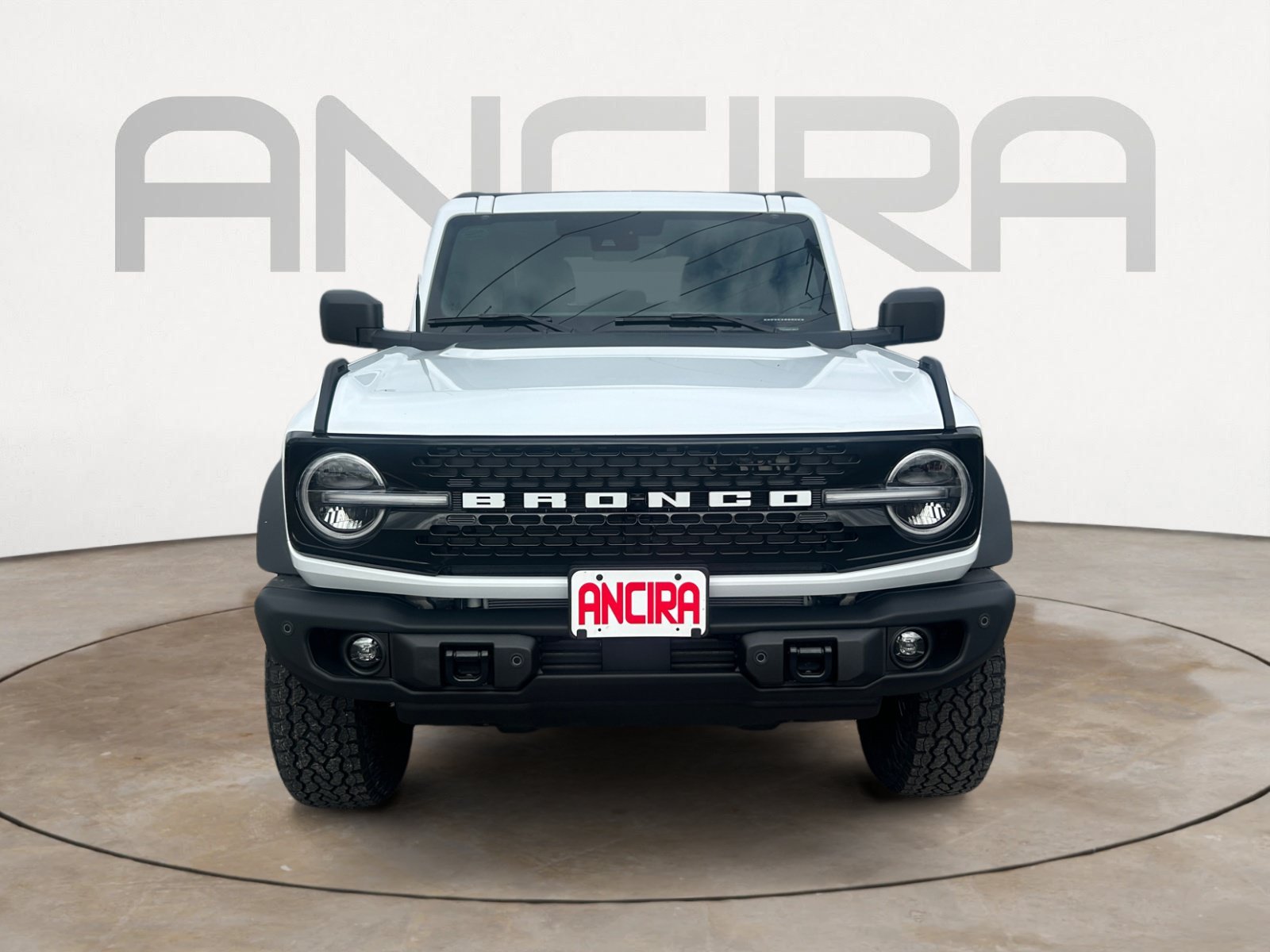 New 2026 Oxford White Ford Badlands image 4