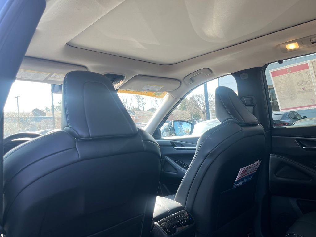 Used 2023 Black INFINITI LUXE image 13