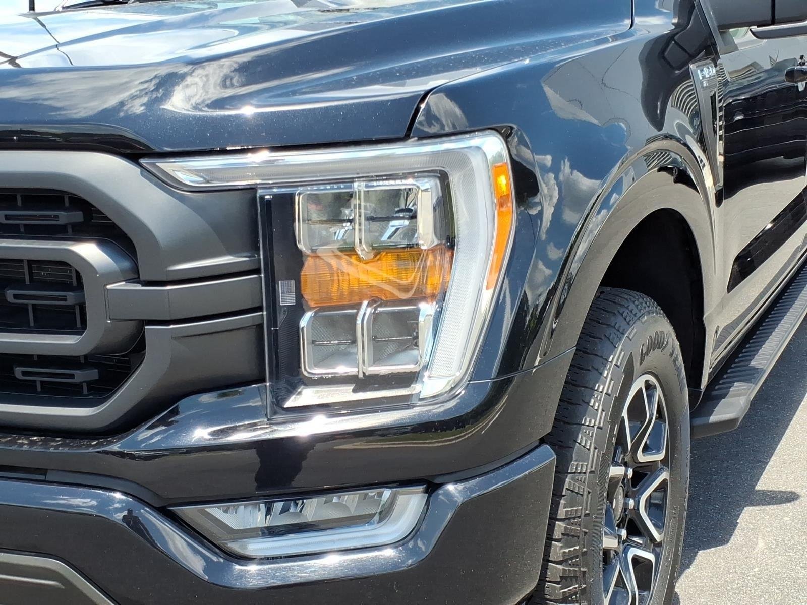 Used 2022 Agate Black Metallic Ford XLT image 16