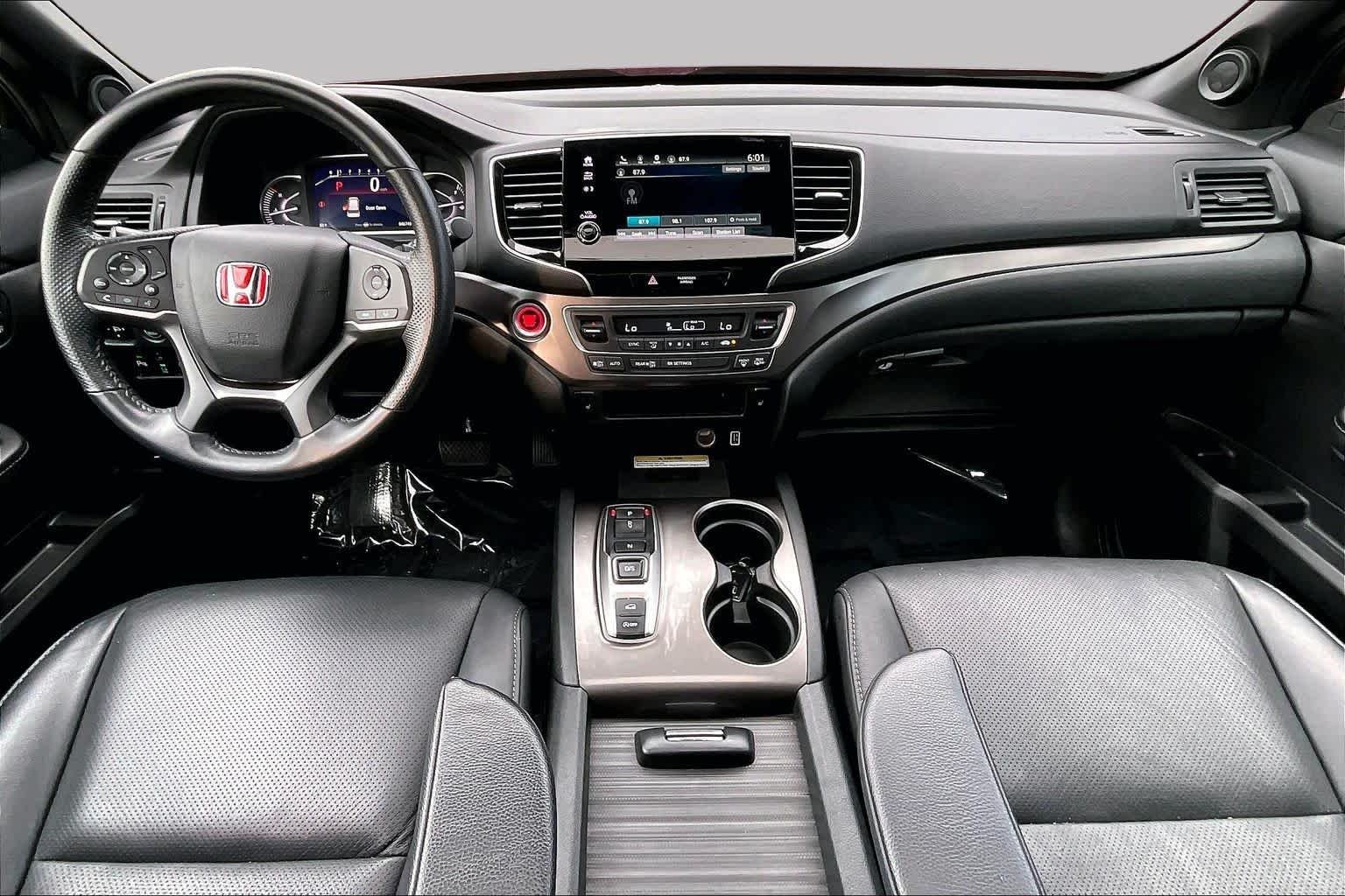 Used 2023 Radiant Red Metallic II Honda EX-L image 31