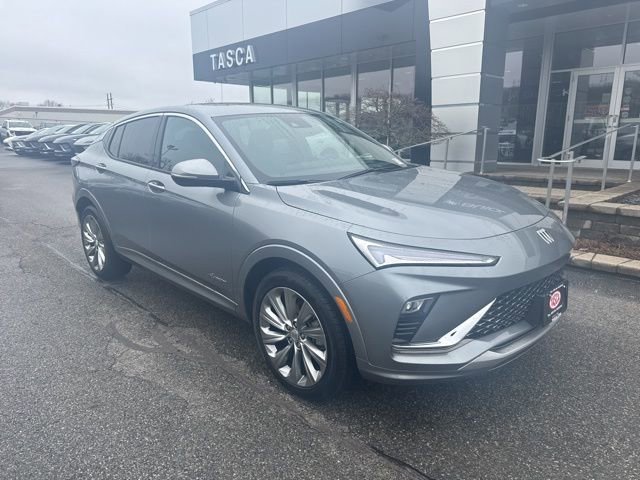 2025 Buick Envista Avenir's photo