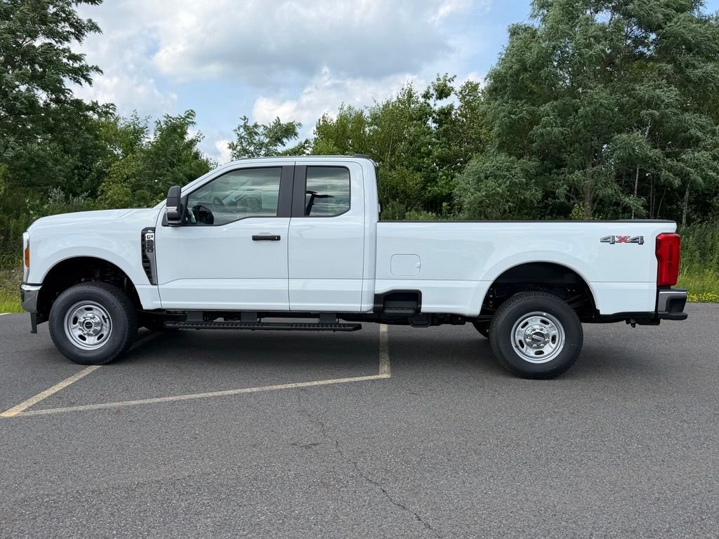 New 2026 Oxford White Ford F-250® XL image 28