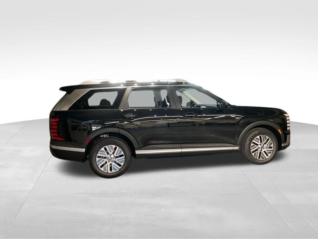 New 2026 White Hyundai SEL image 3