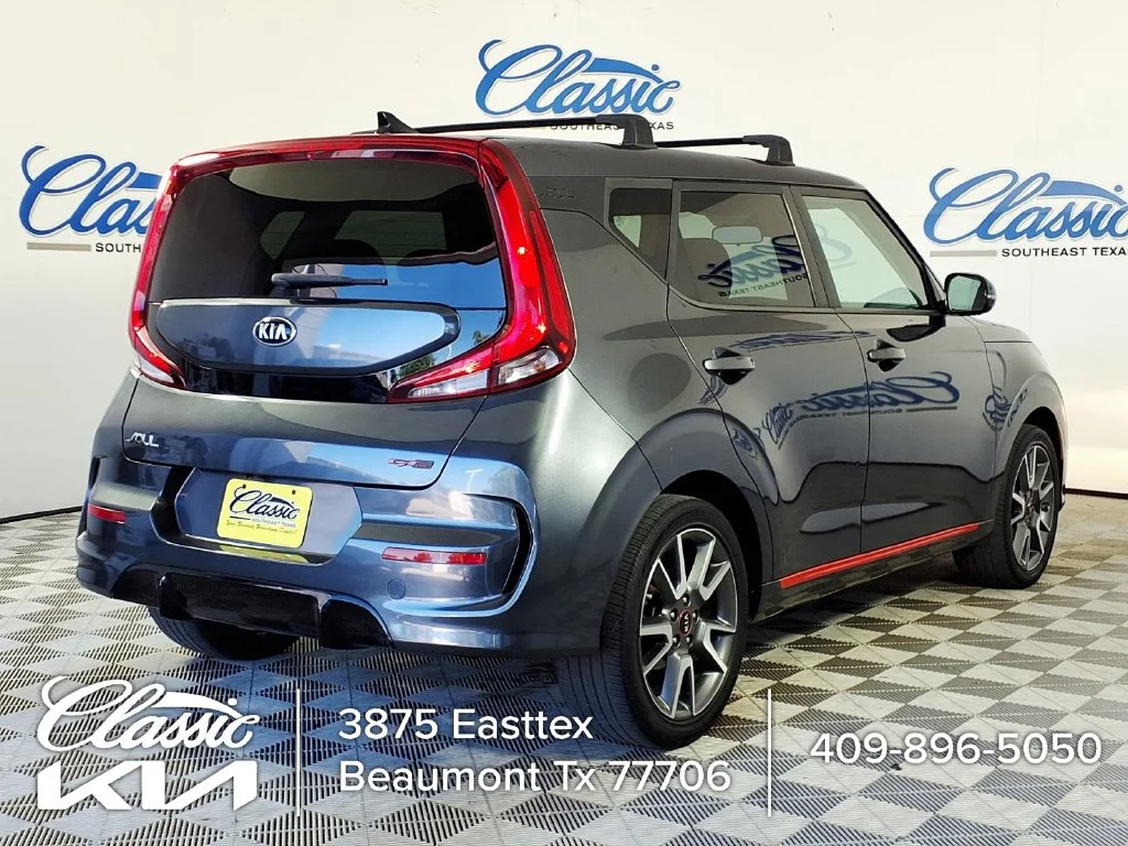 Certified Used 2021 Gray Kia GT-Line image 6