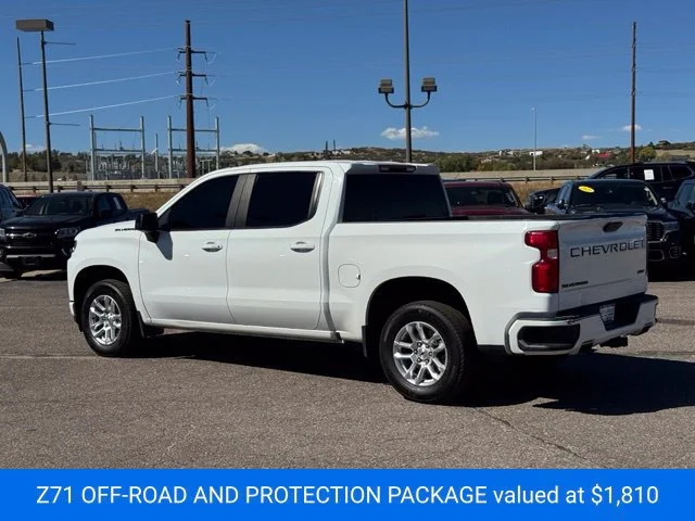 Certified Used 2022 SUMMIT WHITE Chevrolet RST image 3