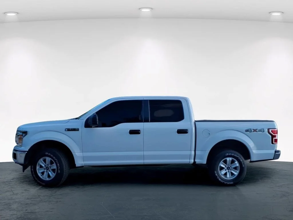 Used 2018 White Ford XLT image 11