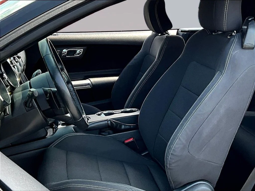 Used 2016 Shadow Black Ford V6 image 19