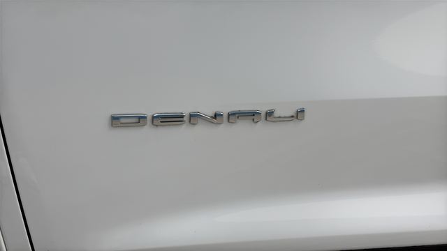 Used 2024 Summit White GMC Denali image 41