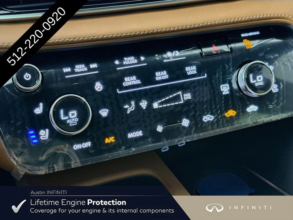 New 2027 White INFINITI Autograph image 19