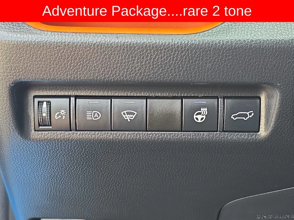 Used 2019 Blue Toyota Adventure image 21