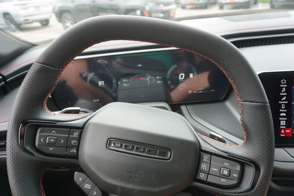 2025 Dodge Charger Daytona Scat Pack - Photo 13