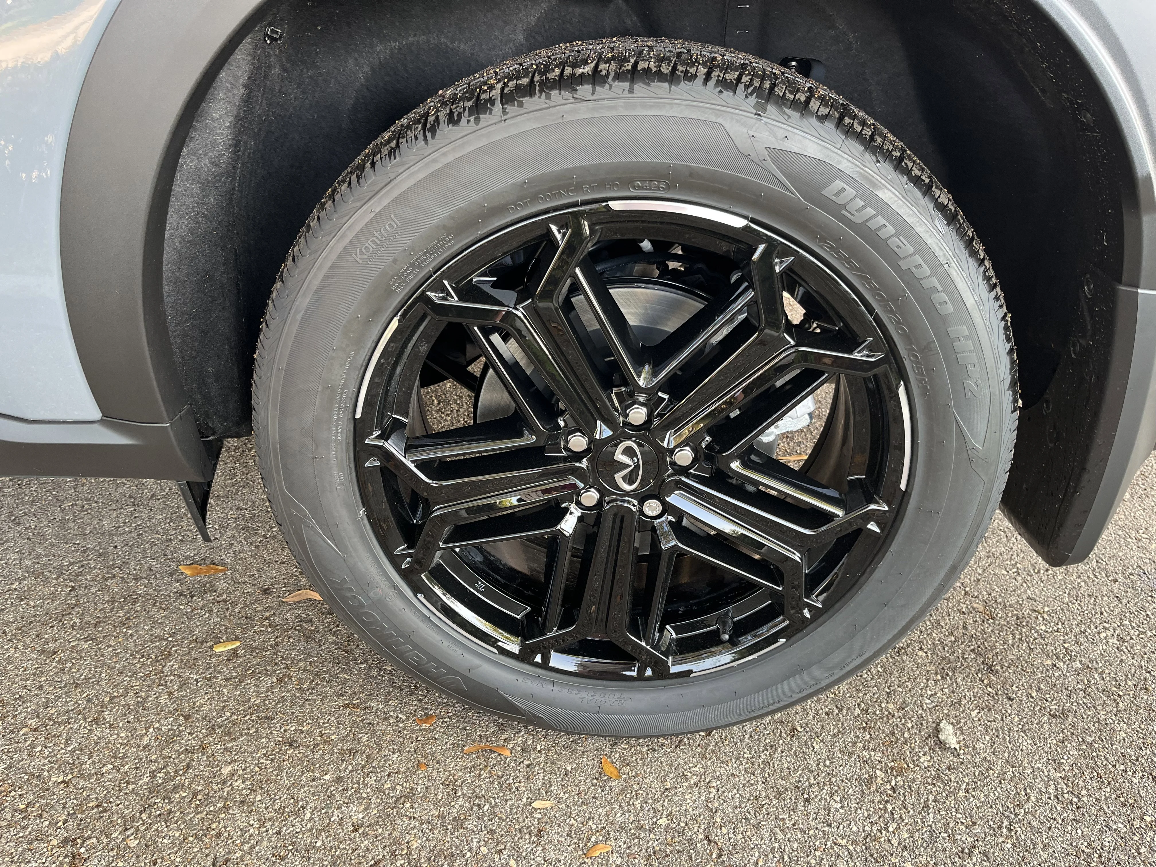 New 2026 Harbor Gray INFINITI SPORT image 10