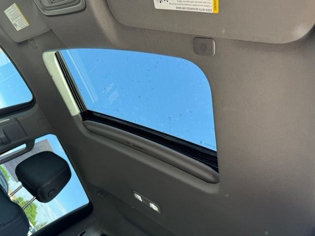Used 2026 Blue GMC Denali image 3