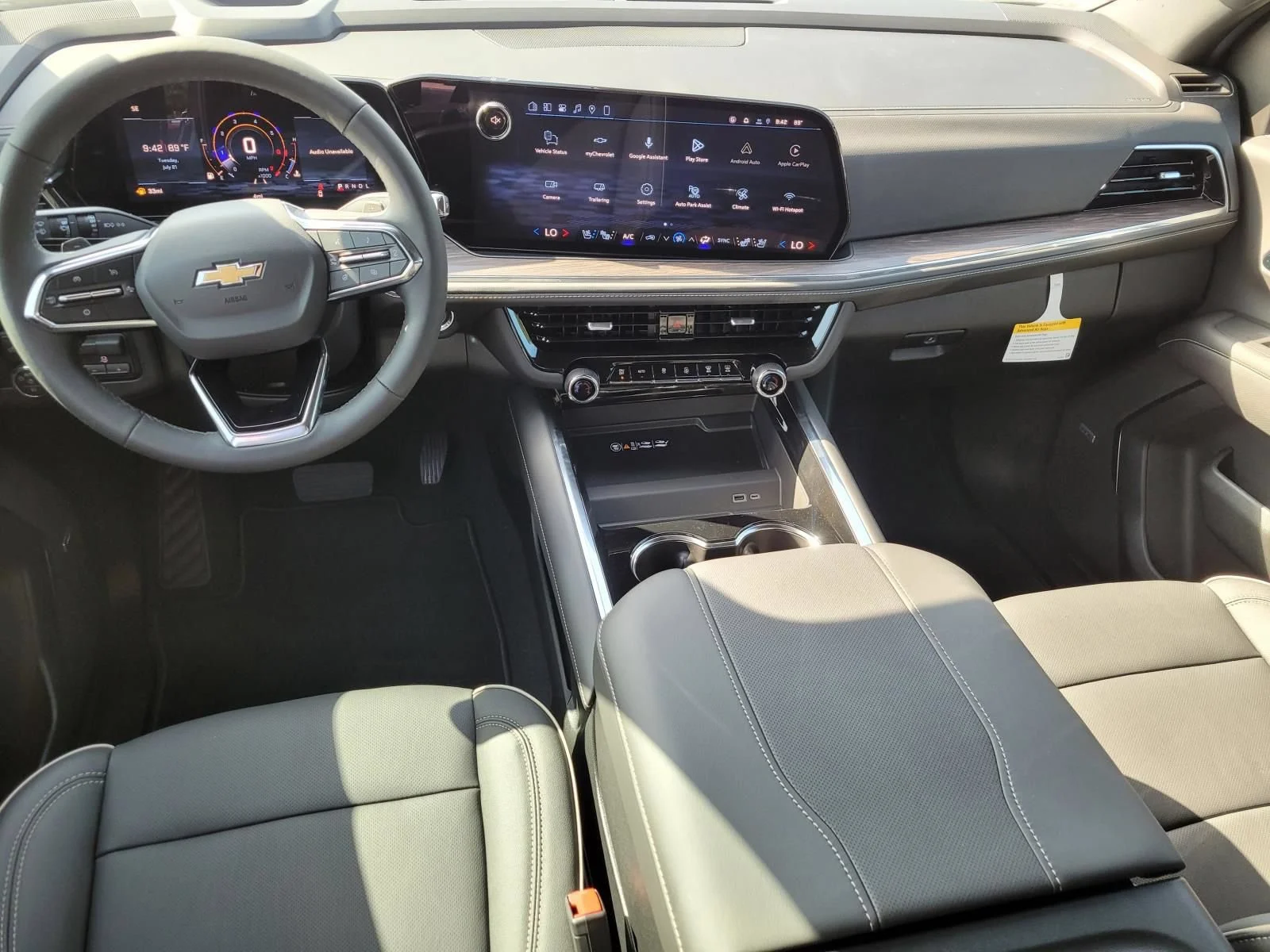 2026 Chevrolet Tahoe Premier - Photo 12