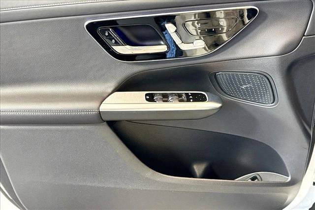 New 2026 Polar White Mercedes-Benz AMG® GLC 43 image 46
