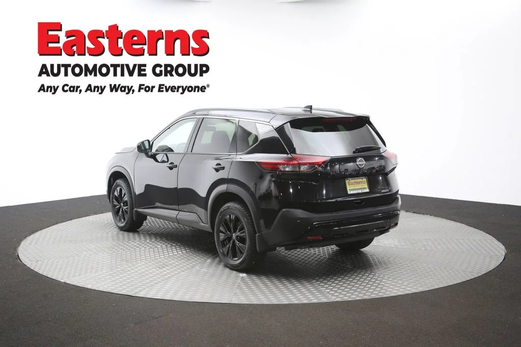 Used 2023 Black Nissan SV image 67