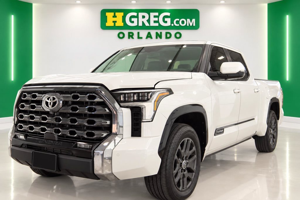 Used 2024 Wind Chill Pearl Toyota Platinum image 1