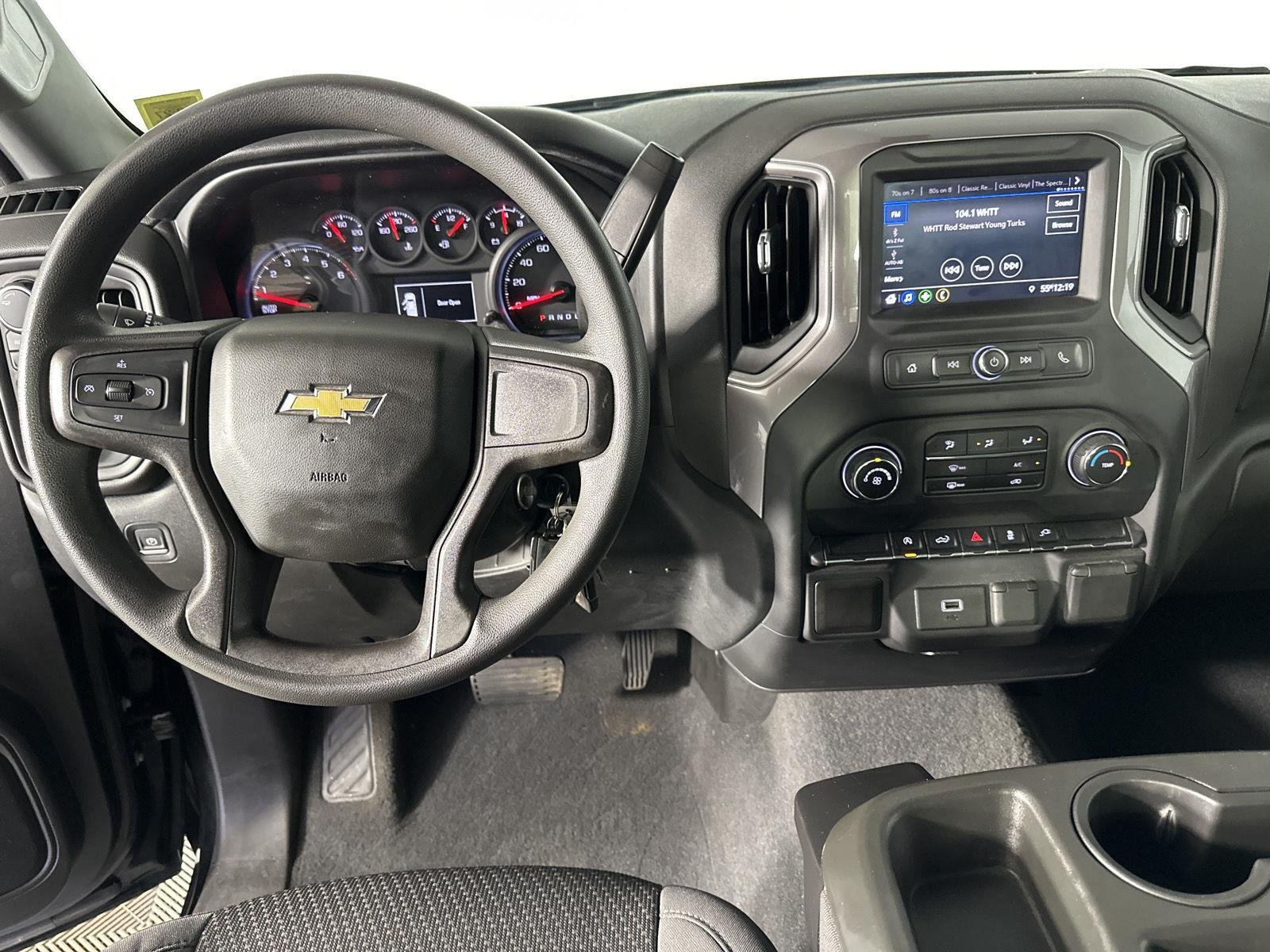 Used 2020 Black Chevrolet Custom image 21