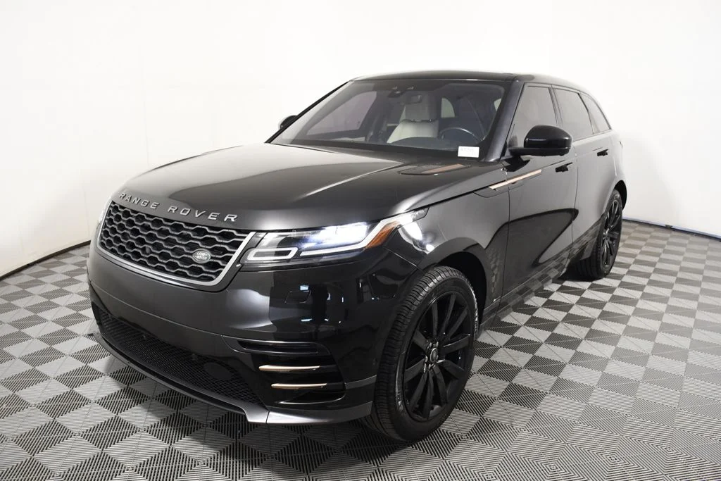 2018 Land Rover Range Rover Velar R-Dynamic HSE V6's photo