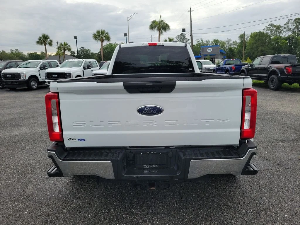 Used 2026 White Ford XLT image 9