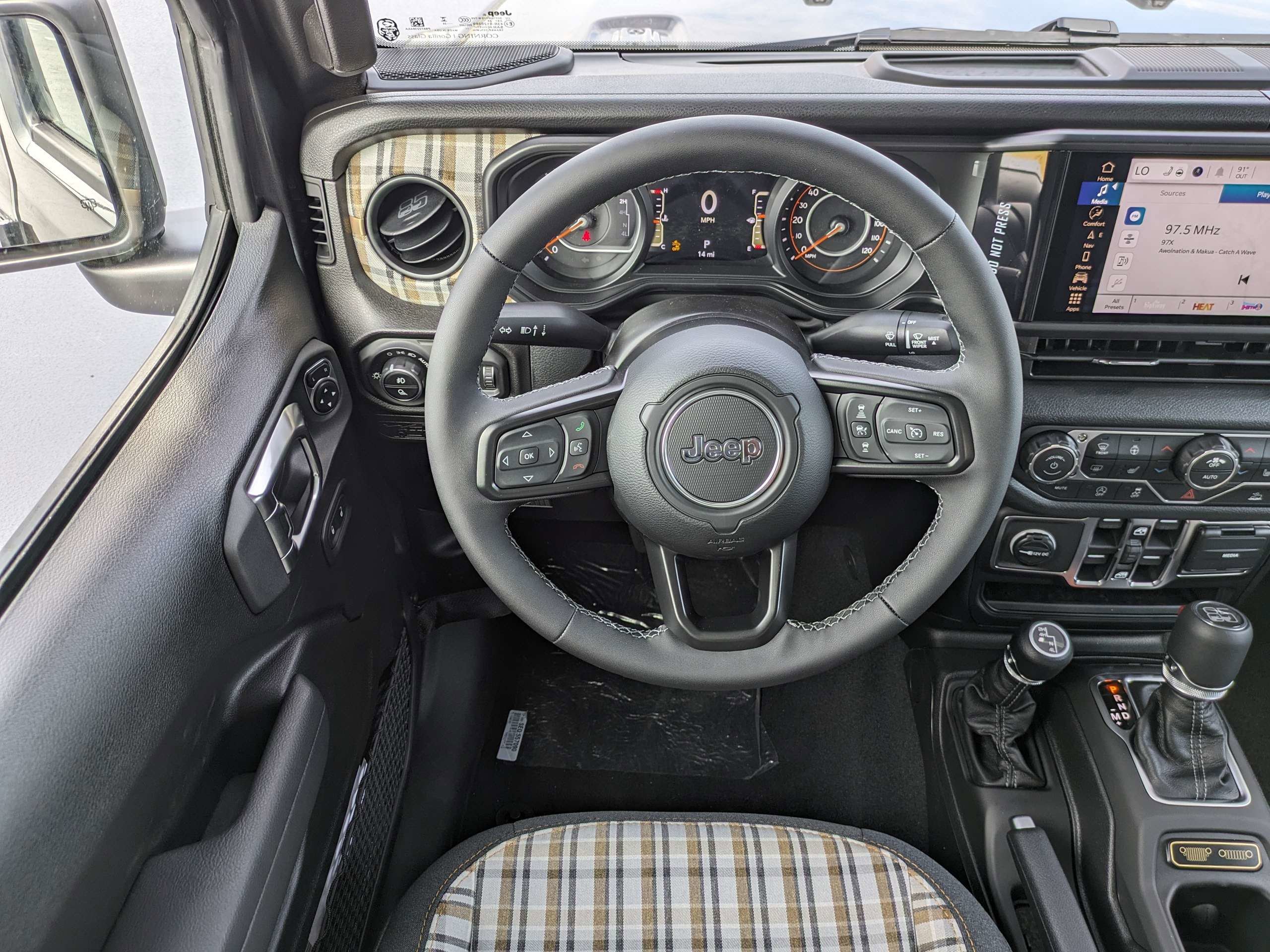 New 2026 Granite Crystal Metallic Clear-Coat Exterior Paint Jeep 85th Anniversary Edition image 15
