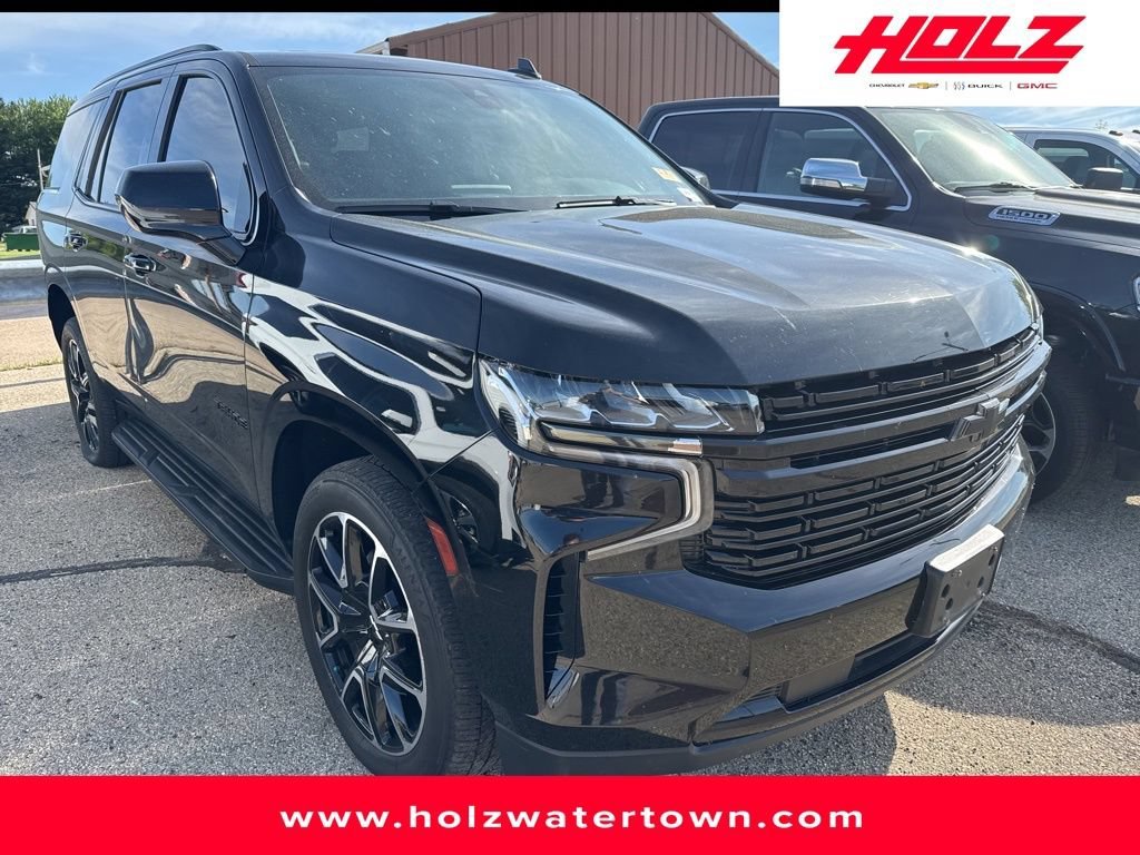 Used 2021 BLACK Chevrolet RST image 3