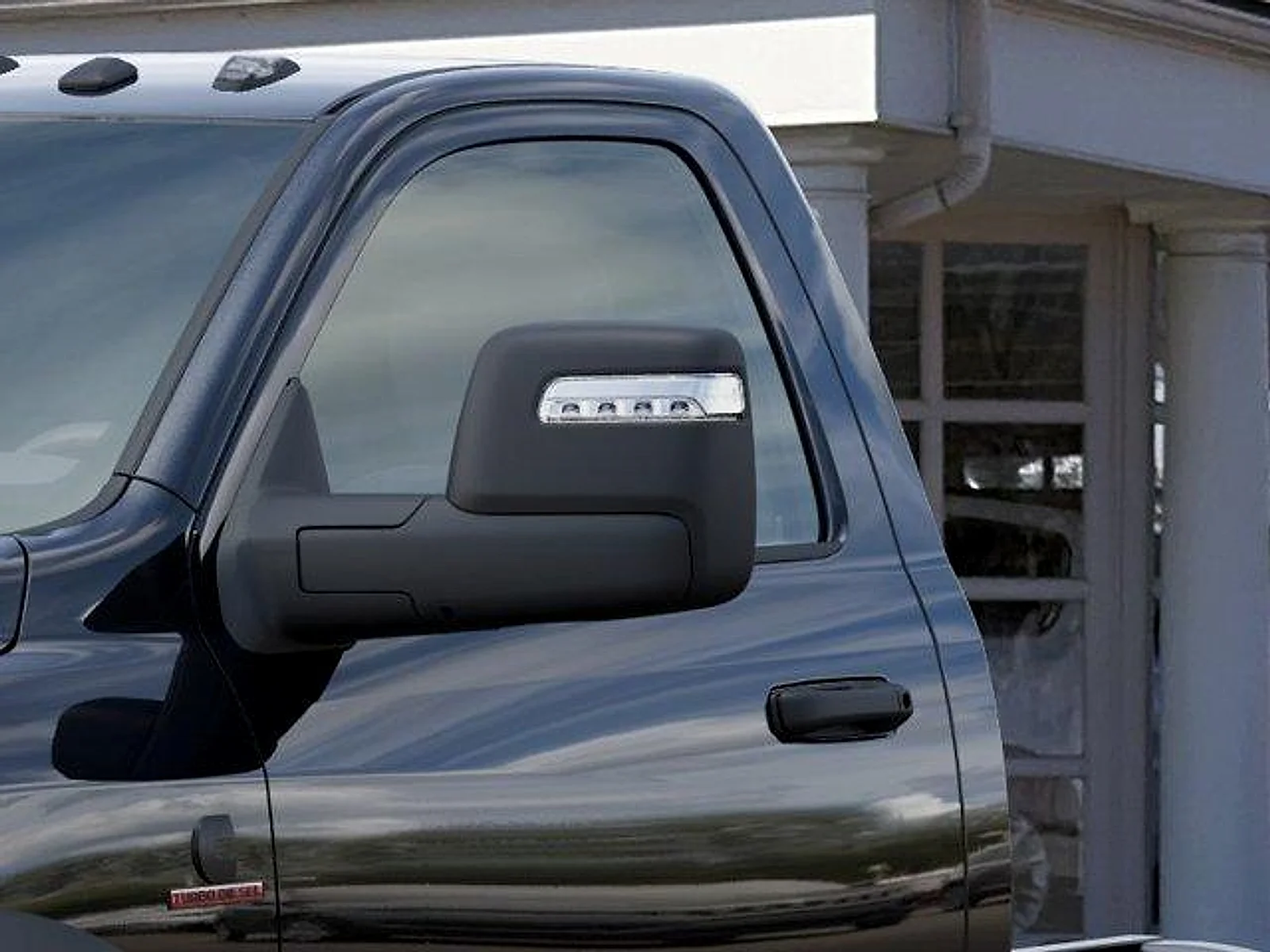 New 2026 Diamond Black Crystal Pearlcoat RAM Tradesman 4x4 Reg Cab 60" CA image 12