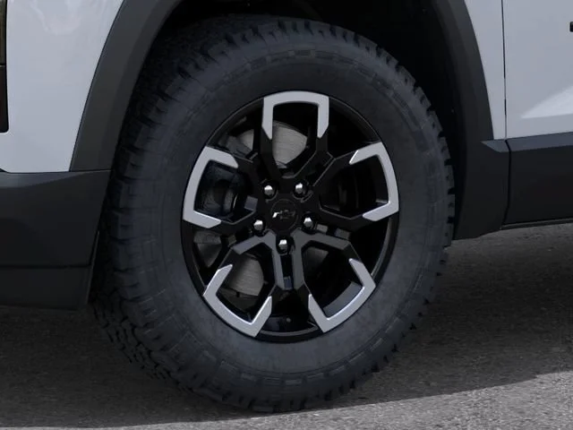 New 2027 Polar White Tricoat Chevrolet ACTIV image 9