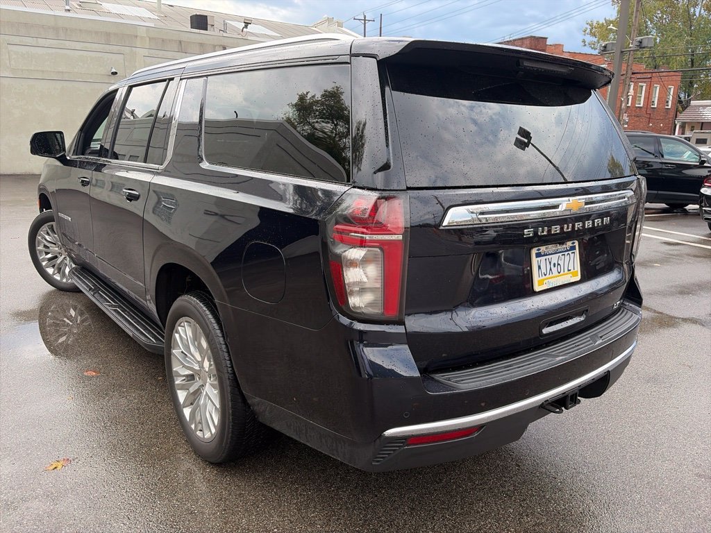 Used 2023 MIDNIGHT BLUE METALLIC Chevrolet LT image 2